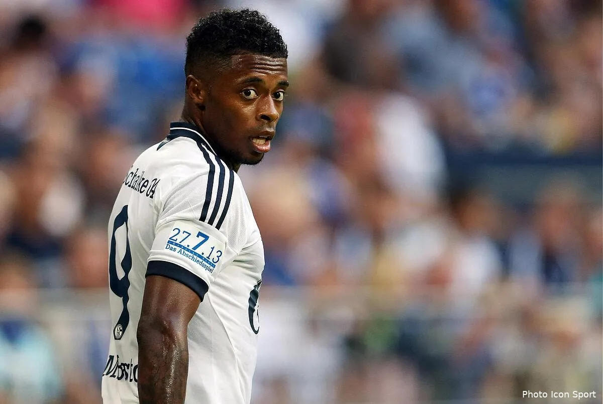 bastos se rapproche de naples iconsport fir 310713 01 1874247