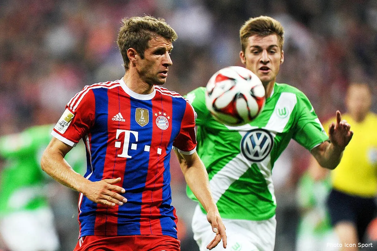bayern munich wolfsburg 2 1 iconsport fir 220814 01 0490261