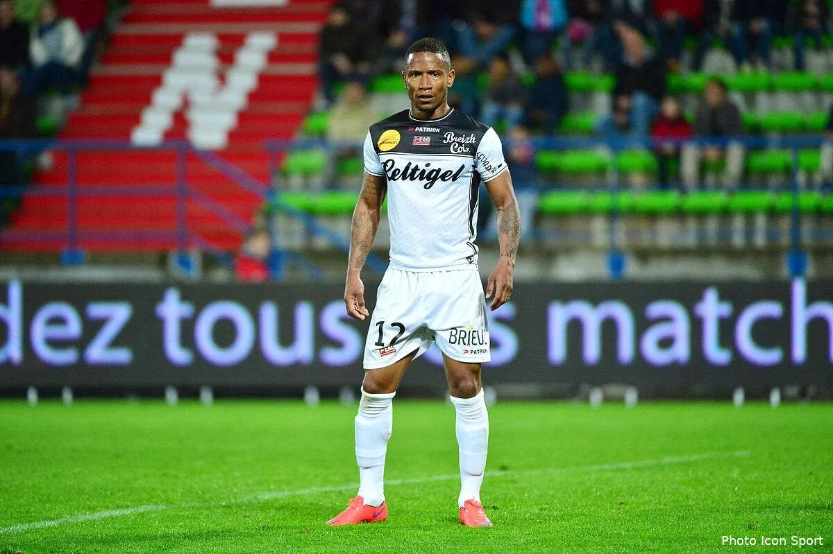 beauvue a l ol les trois raisons qui freinent le transfert iconsport win 250415 04 09114591