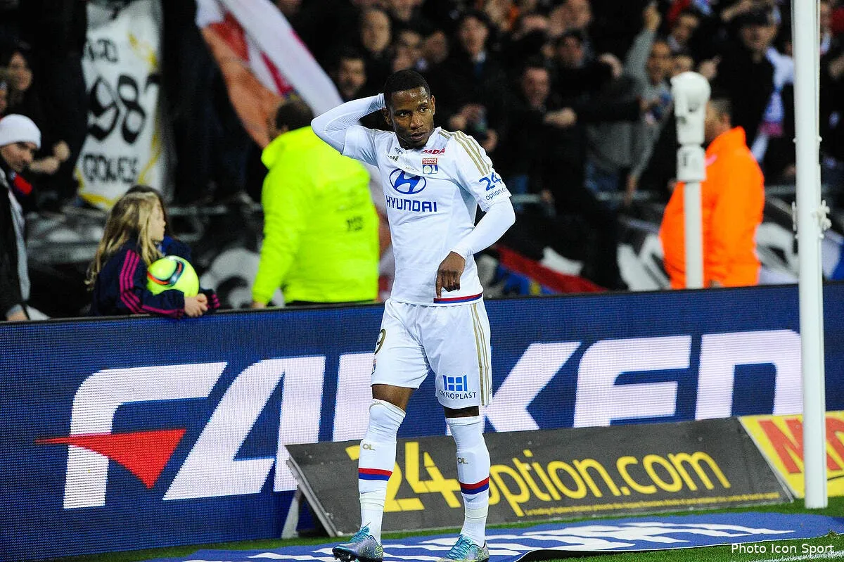 beauvue absent de l entrainement avec l ol iconsport jpt 090116 88 01130215