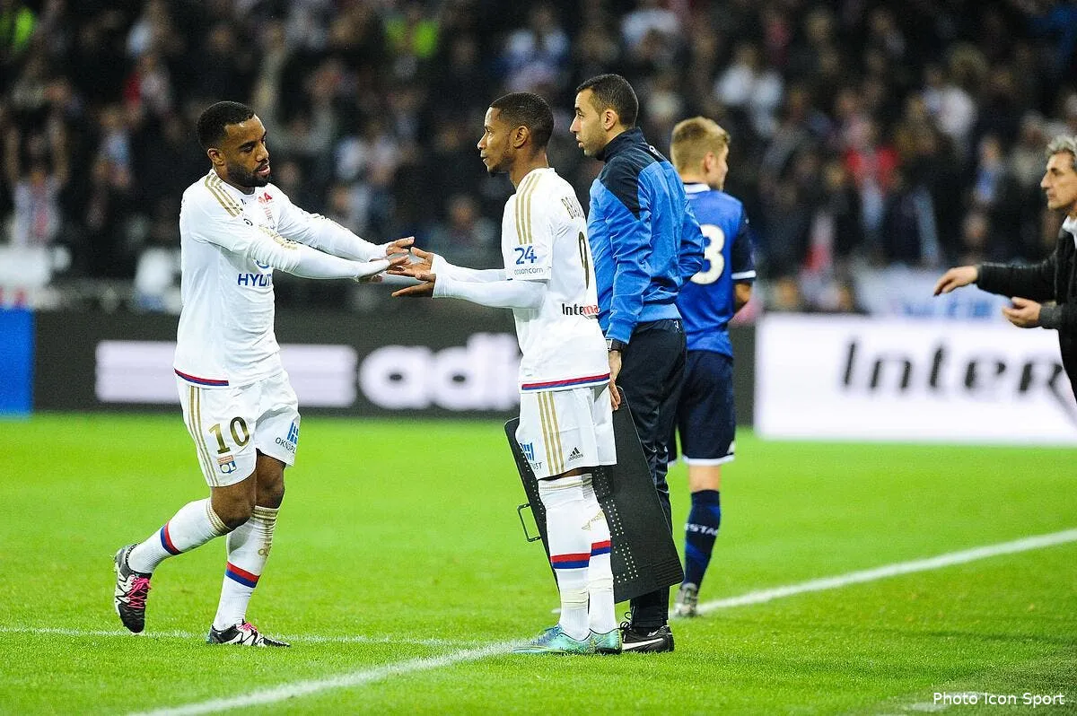 beauvue buteur et insulte par les supporters de l ol iconsport jpt 090116 04 01130109