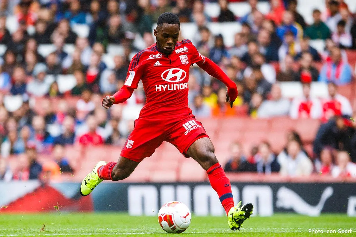 beauvue fait une promesse avant guingamp ol iconsport bpi 260715 09 03118173