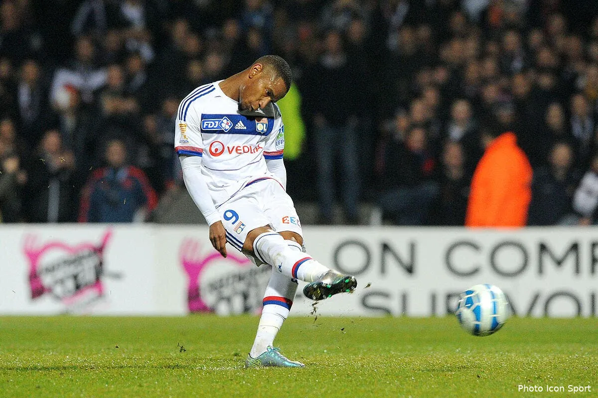 beauvue presente ses excuses aux supporters de l ol iconsport jpt 161215 05 03130147