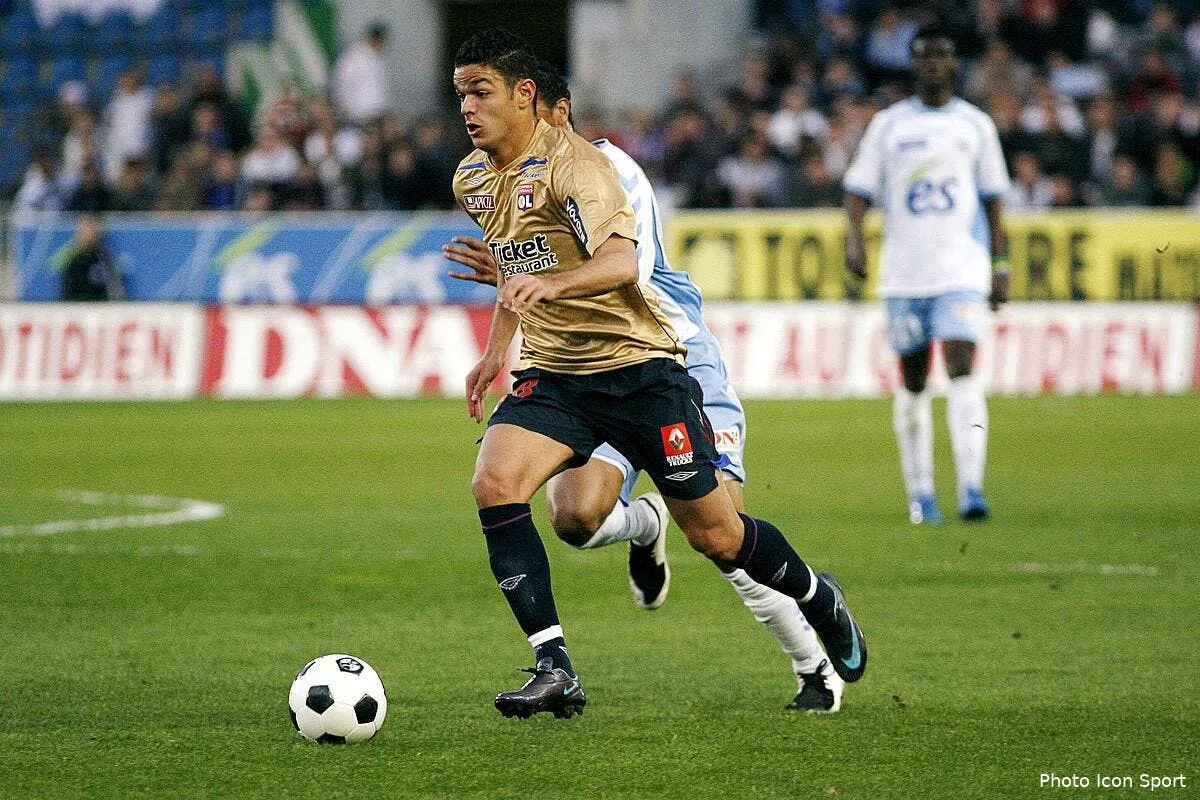 ben arfa pret a dire oui a l ol son club de coeur iconsport cai 190408 85 9588957