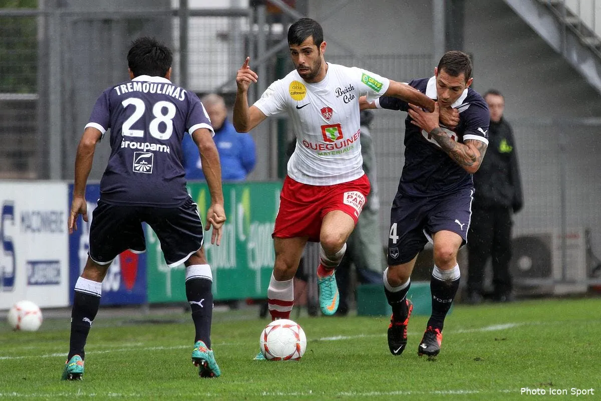 ben basat le test de la defense de l ol iconsport ker 071012 33 2441227