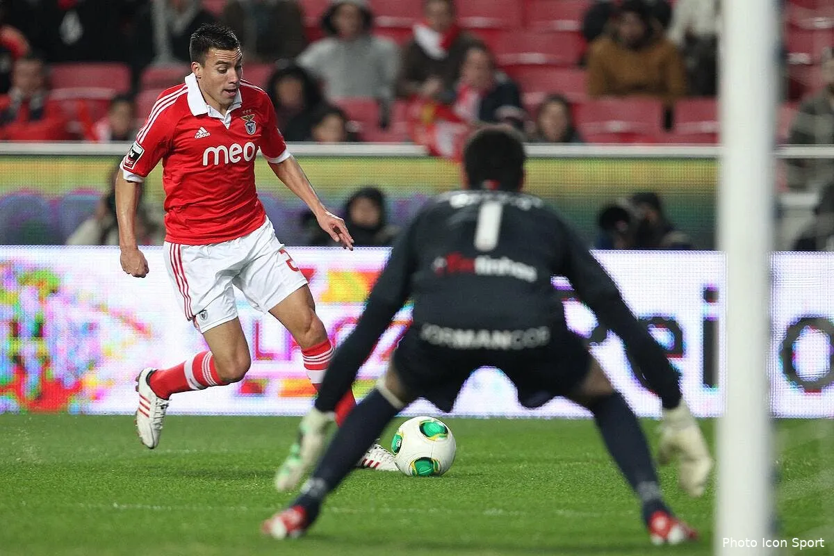 benfica previent bordeaux qu il n y aura pas de cadeaux iconsport rod 240213 01 1951513