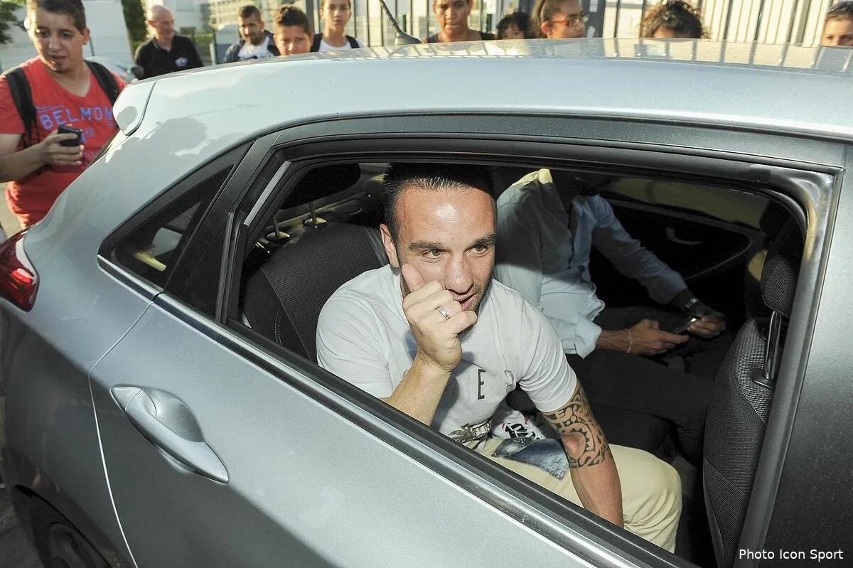 bengous insulte valbuena facebook n a pas like iconsport jpt 110815 05 01118119