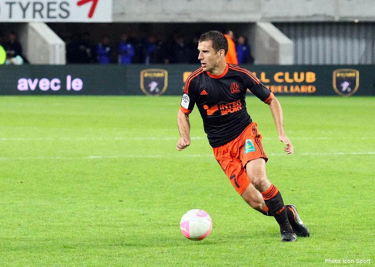 benoit cheyrou reste a l om iconsport con 200512 47 0436236