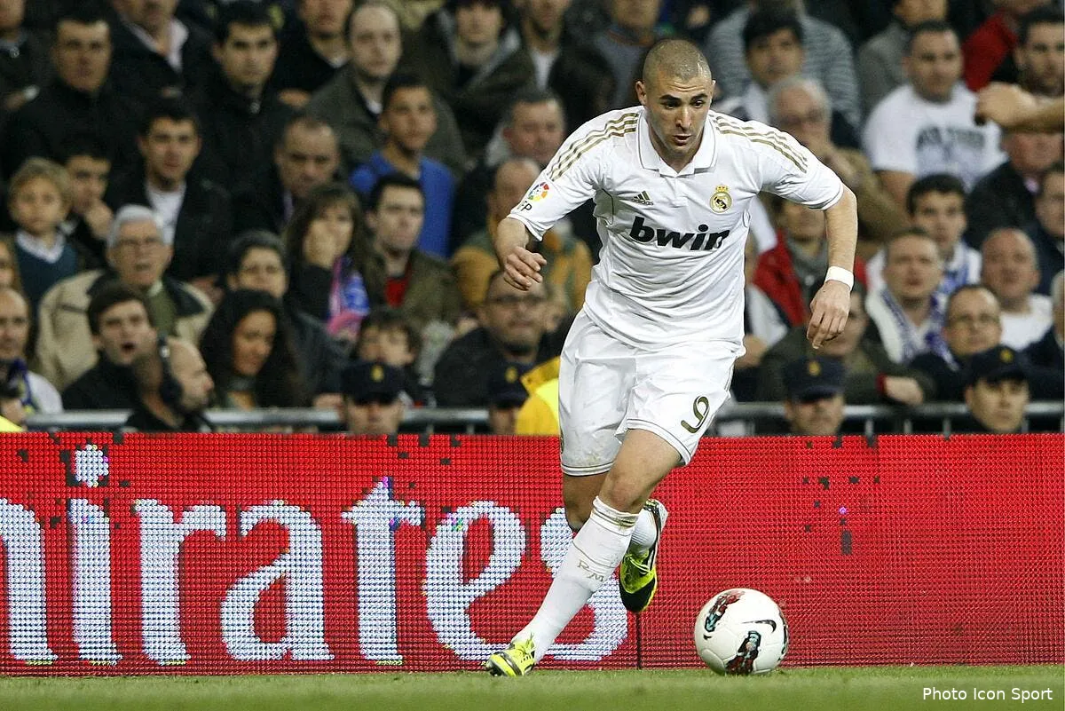 benzema et sa grand mere tout est deja regle iconsport lof 240312 05 2433233