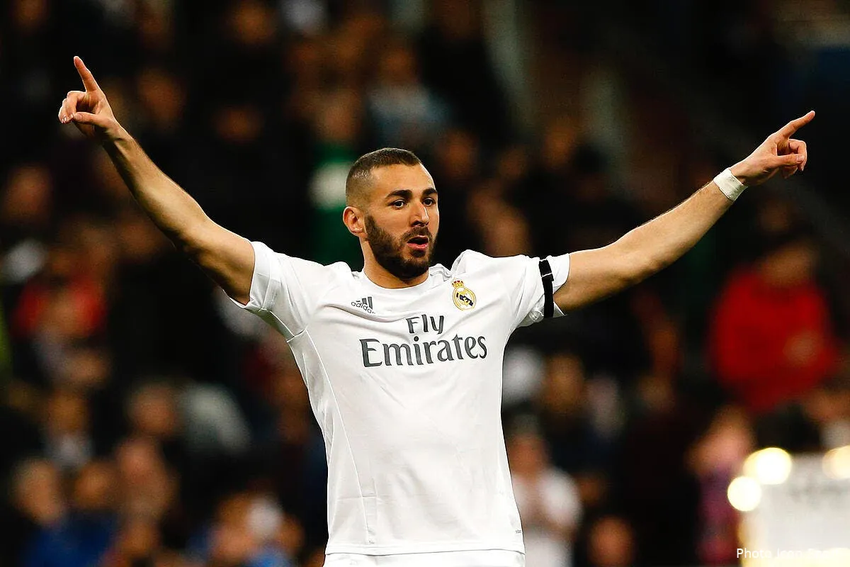 benzema hollande furieux des conneries de ses ministres iconsport sfp 200316 08 21137590