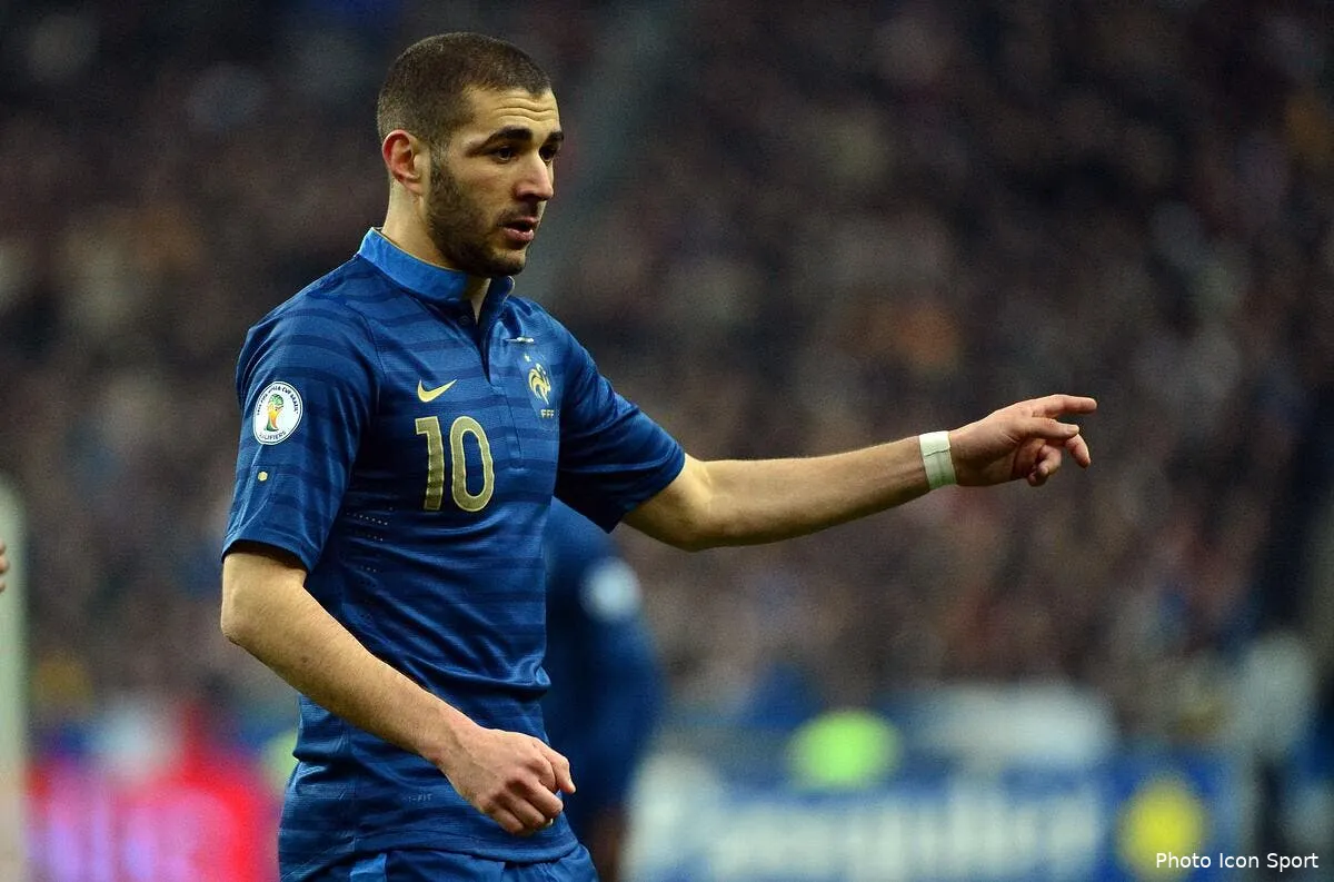 benzema n est pas titulaire a vie chez les bleus mais presque iconsport win 260313 08 6159075