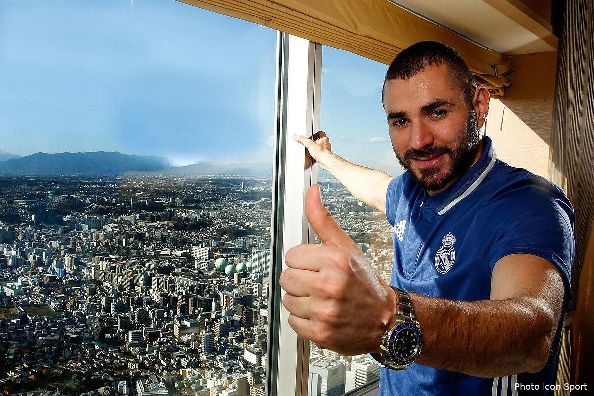 benzema pue l hypocrisie et met la merde dans le vestiaire iconsport mar 151216 89 11166112