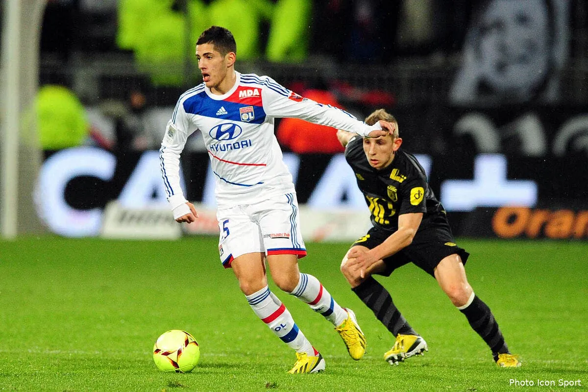 benzia prolonge aussi a l ol iconsport jpt 100213 08 4453925