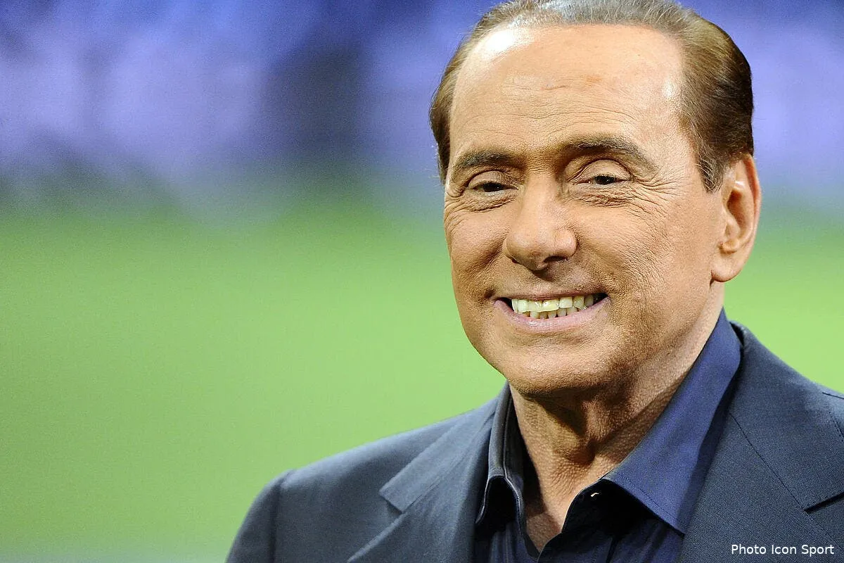 berlusconi debarque en force dans le dossier tevez iconsport ima 210811 08 4028607