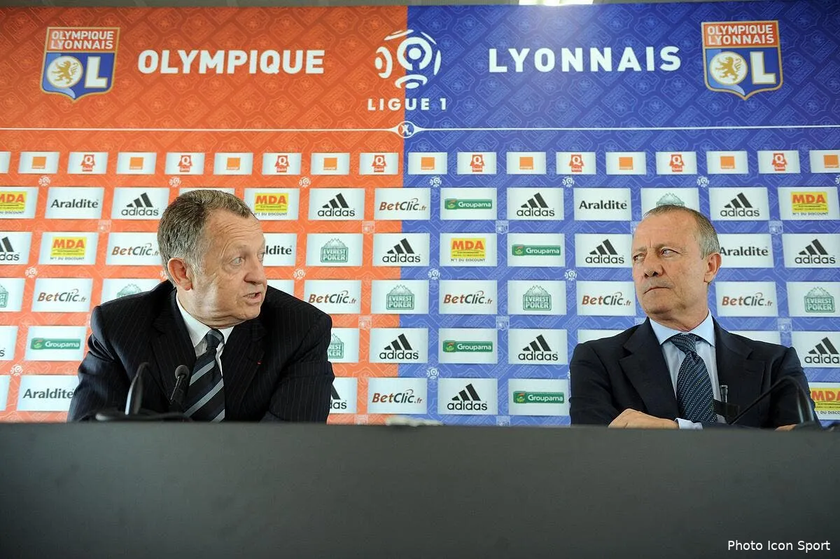 bernard lacombe degaine sur le psg iconsport jpt 300611 01 1222873