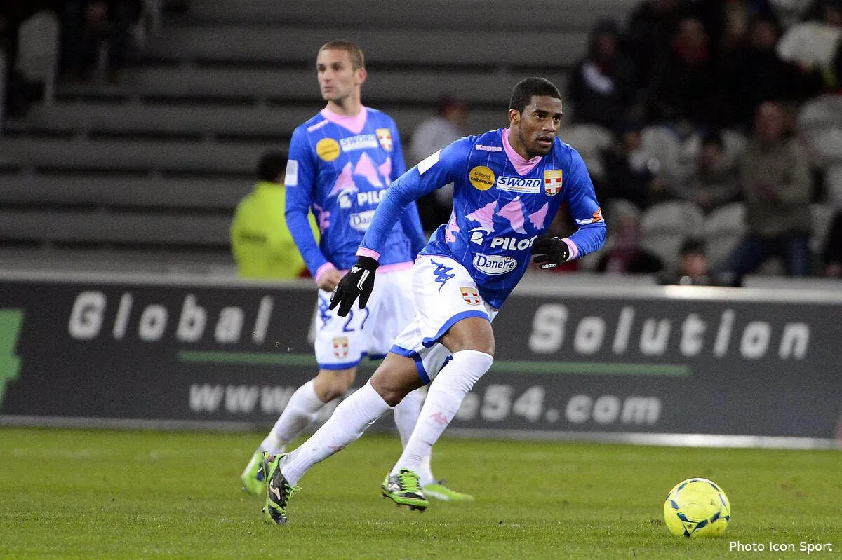 betao fait un appel du pied a l om montpellier et bordeaux iconsport por 160313 101 0552999