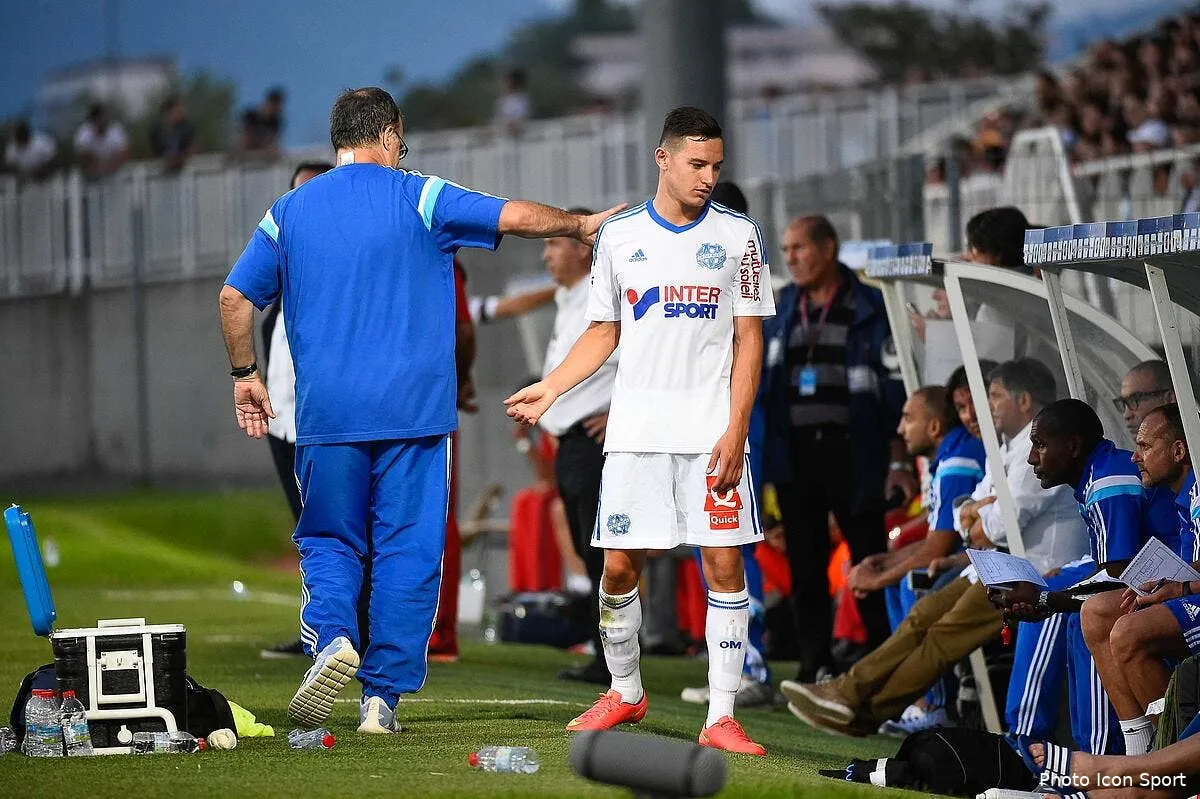 bielsa apprecie presque les fils de p en plein match iconsport por 230714 03 09104035