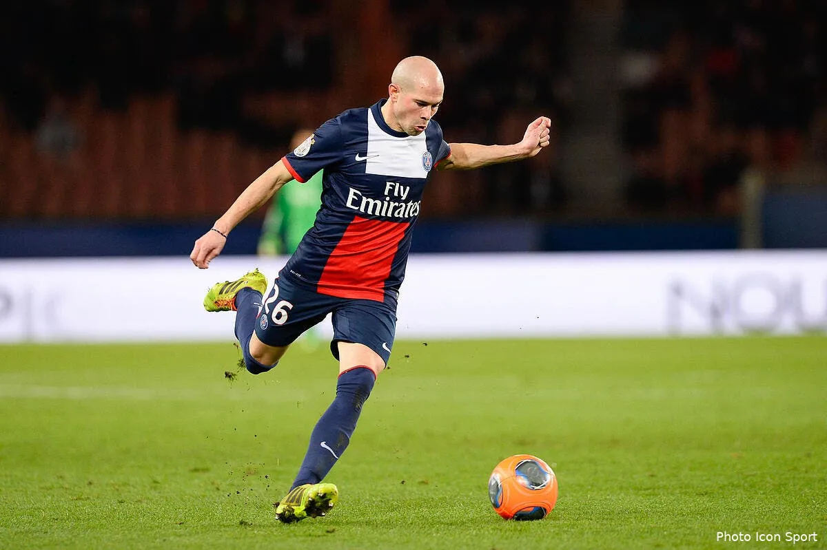 blanc a eu une tres bonne surprise lors de psg chelsea iconsport por 071213 08 0680091