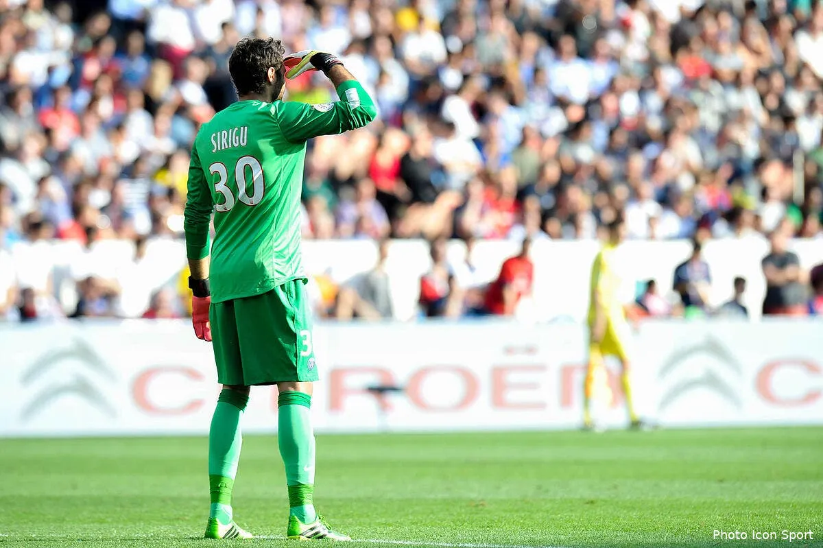 blanc espere que sirigu n est pas daltonien au psg iconsport noe 310813 88 4070367