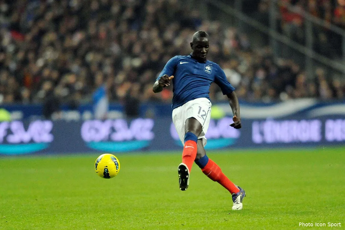 blanc ne compte pas sur sakho pour le moment iconsport thi 151111 05 0731686