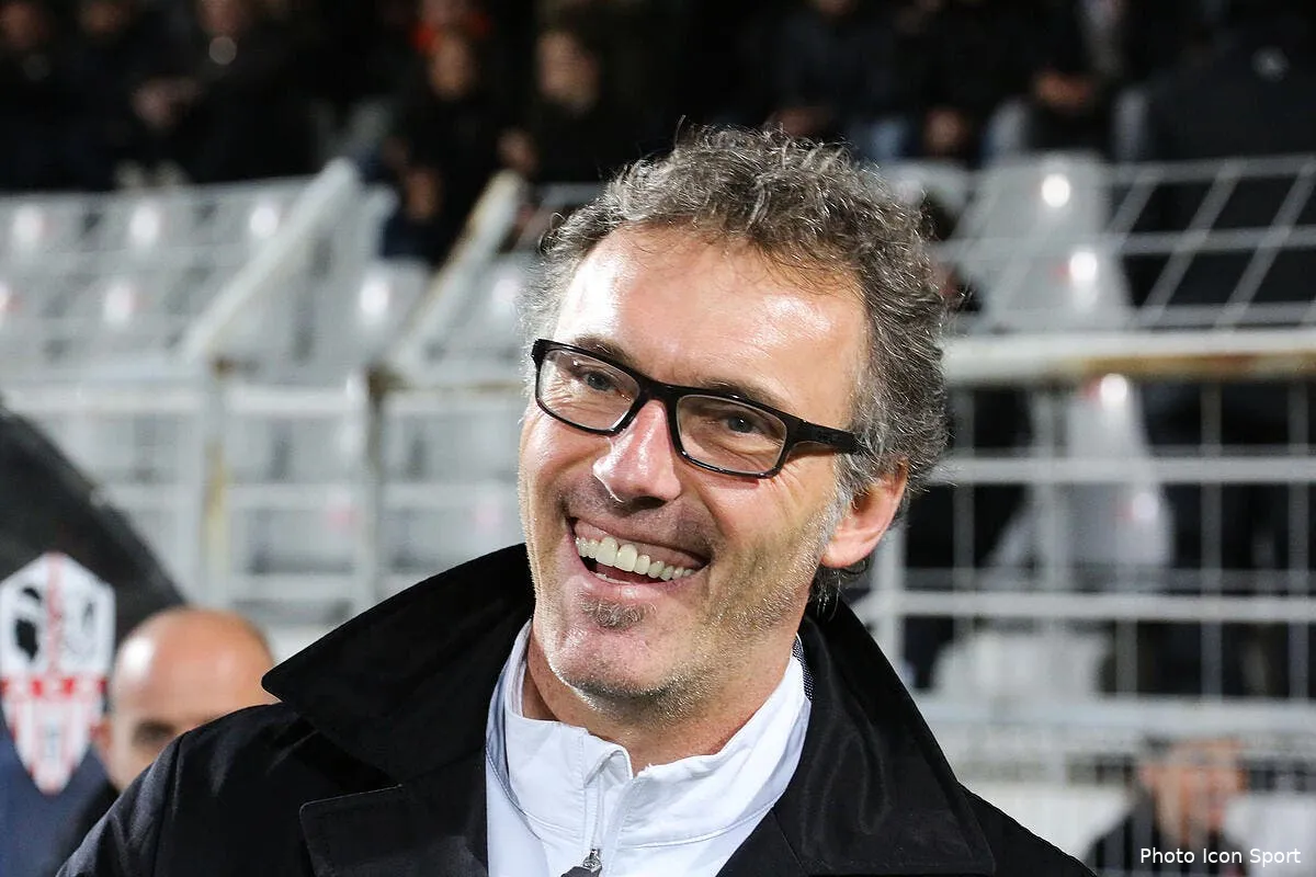 blanc rigole de l italie qui n a pas l argent pour recruter au psg iconsport blz 171214 01 04101859