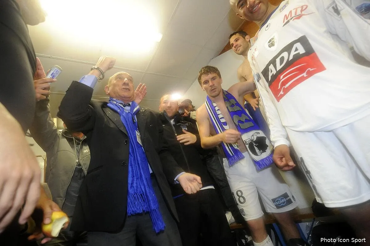 bonavita est pret a mourir pour le sc bastia iconsport aim 220411 05 3145629
