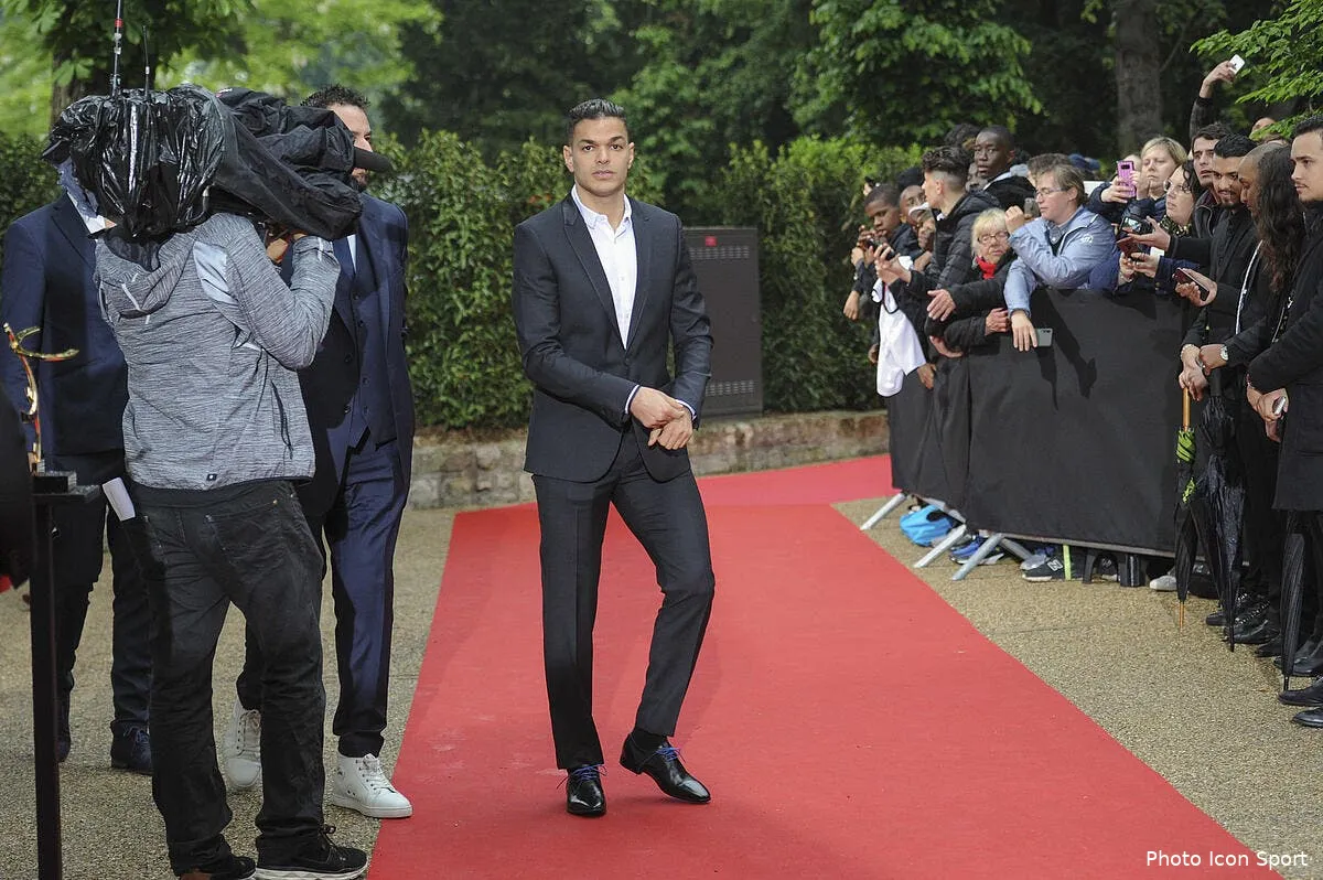 bordeaux ben arfa fait sa plus belle feinte pour eviter de courir icon alc 190519 45 35296821