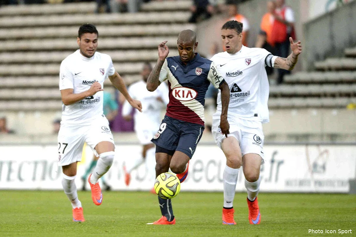 bordeaux cale bastia s eloigne de la zone rouge rolan 2109799