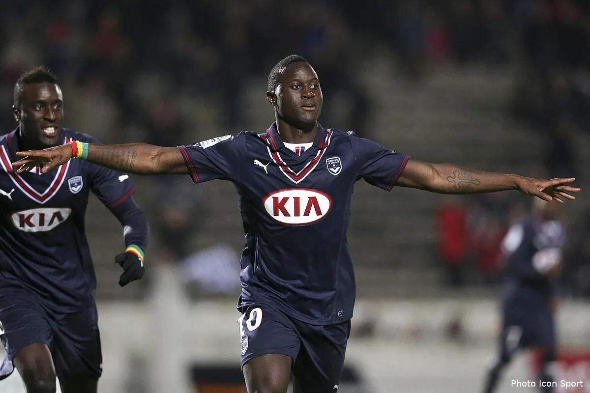 bordeaux commence a preferer le rugby au football iconsport blo 220214 38 3080923