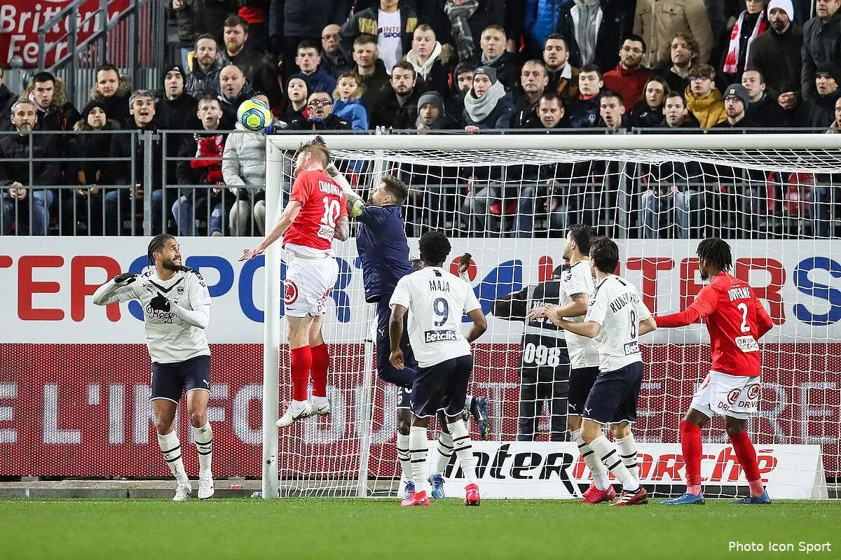 bordeaux costil a trouve les rois des cons icon vmibrestbdx 52277535