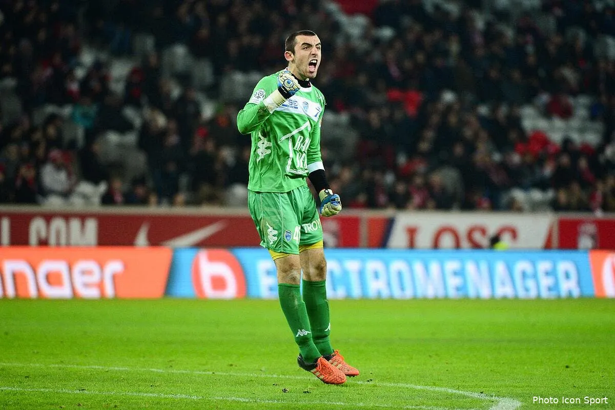 bordeaux devoile le secret du pret de bernardoni iconsport win 230116 51 76132301