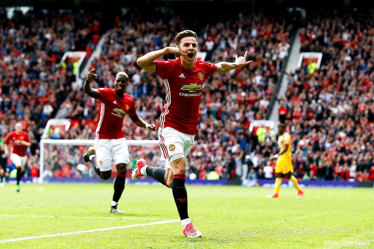 bordeaux et rennes a la lutte sur un jeune de mu iconsport pa 31393011183281