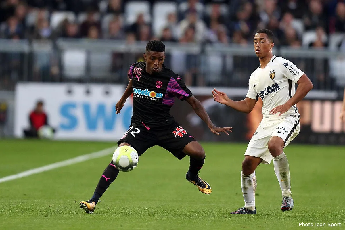 bordeaux gourvennec apprecie le revers contre monaco iconsport icon blo 281017 93 29197953