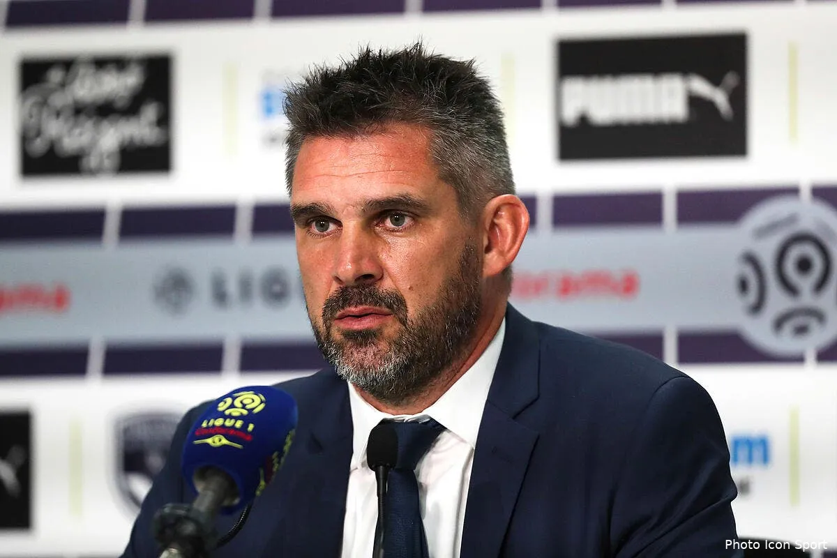 bordeaux gourvennec confirme dans ses fonctions iconsport icon blo 141017 08 02201257