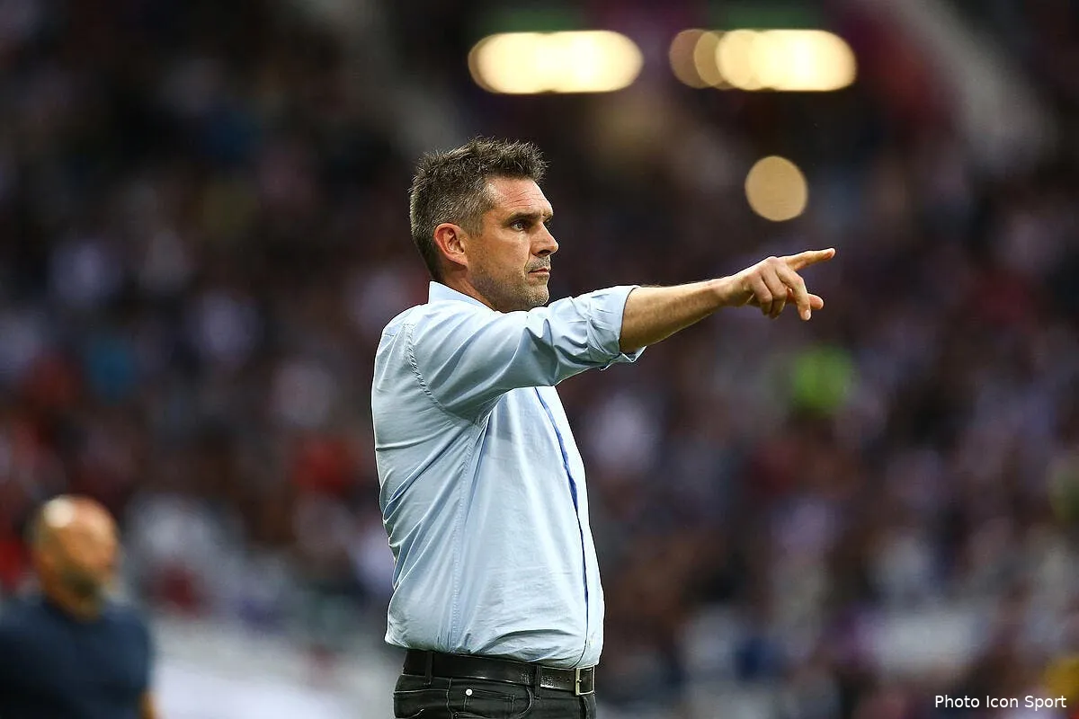 bordeaux gourvennec felicite angers pour son joli coup iconsport blo 200816 10 71155328