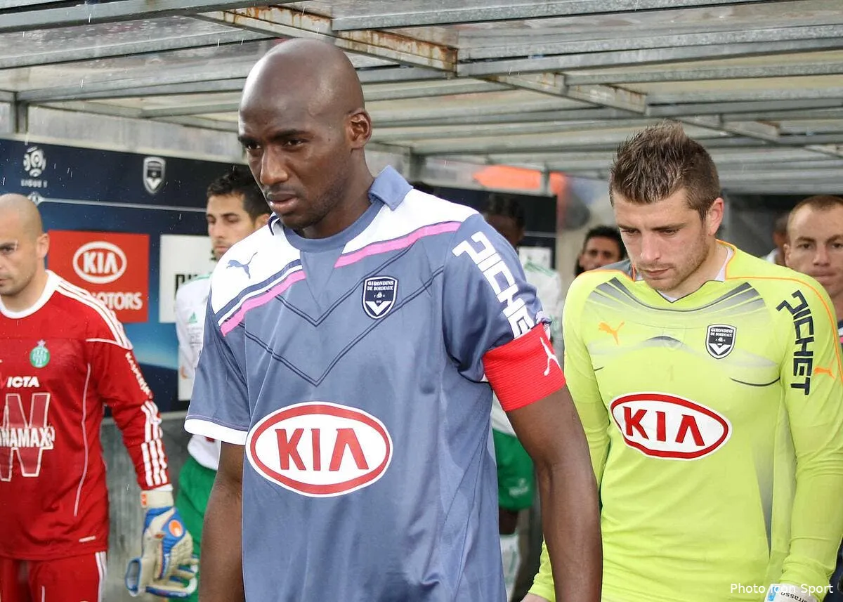 bordeaux inflexible avec l om sur le prix de diarra iconsport rpr240411 007 121226