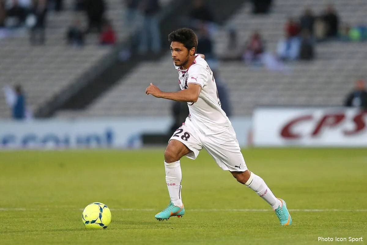 bordeaux l a joue a l experience avoue tremoulinas iconsport blo 110513 44 2057117