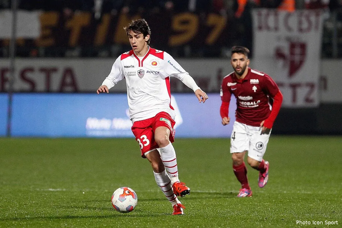 bordeaux l aca voit rouge les girondins se frottent les mains marchetti146342