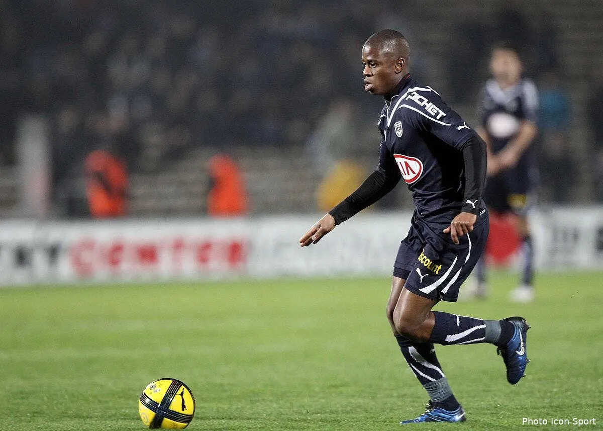 bordeaux lache un de ses attaquants a angers iconsport rpr260211 01 6524030