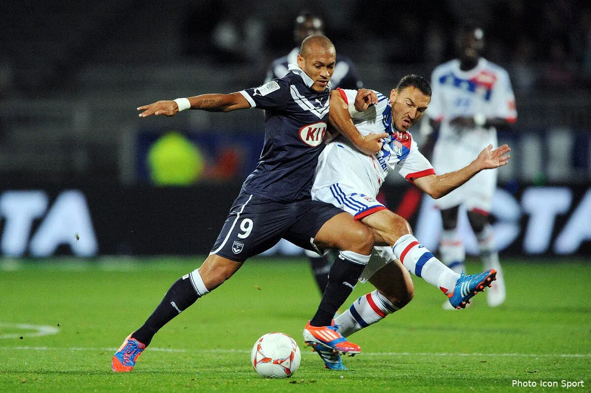bordeaux met lyon en cage iconsport jpt 300912 001 0240436