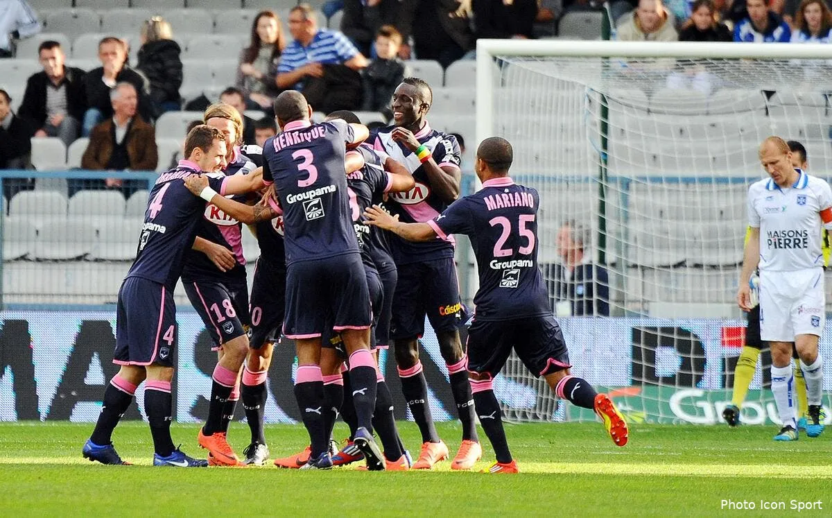 bordeaux n explique pas son carton mais se rapproche de l europe bo34723