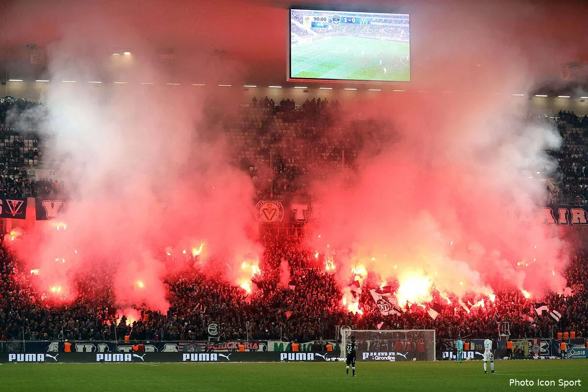 bordeaux om une grosse baston sur la pelouse evitee de peu apres le match iconsport icon blo 191117 05 24200397