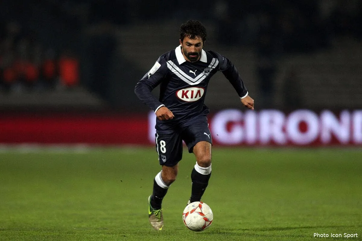 bordeaux regrette presque que newcastle soit deja qualifie iconsport blo 011212 31 1144797