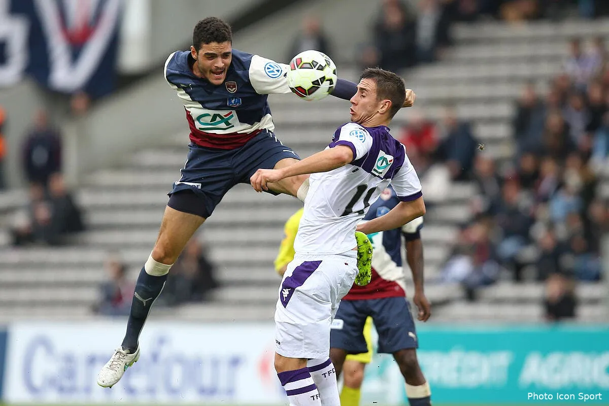 bordeaux tfc 2 1 iconsport blo 040115 01 05100771