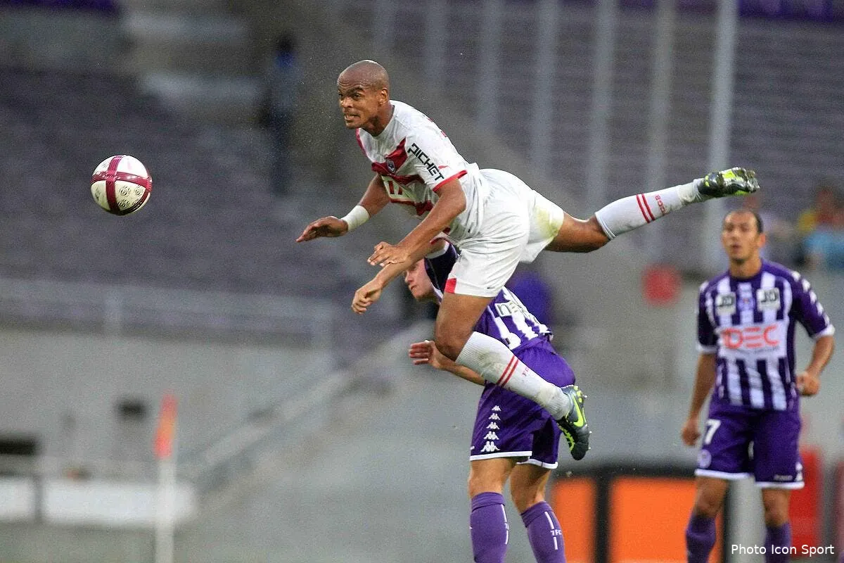 bordeaux tient son rythme de releguable iconsport blo 170911 05 0925369