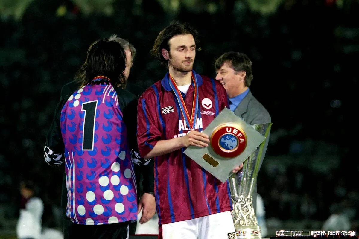 bordeaux triaud balance severe sur dugarry et sa periode girondine iconsport liv 150596 22 24154268