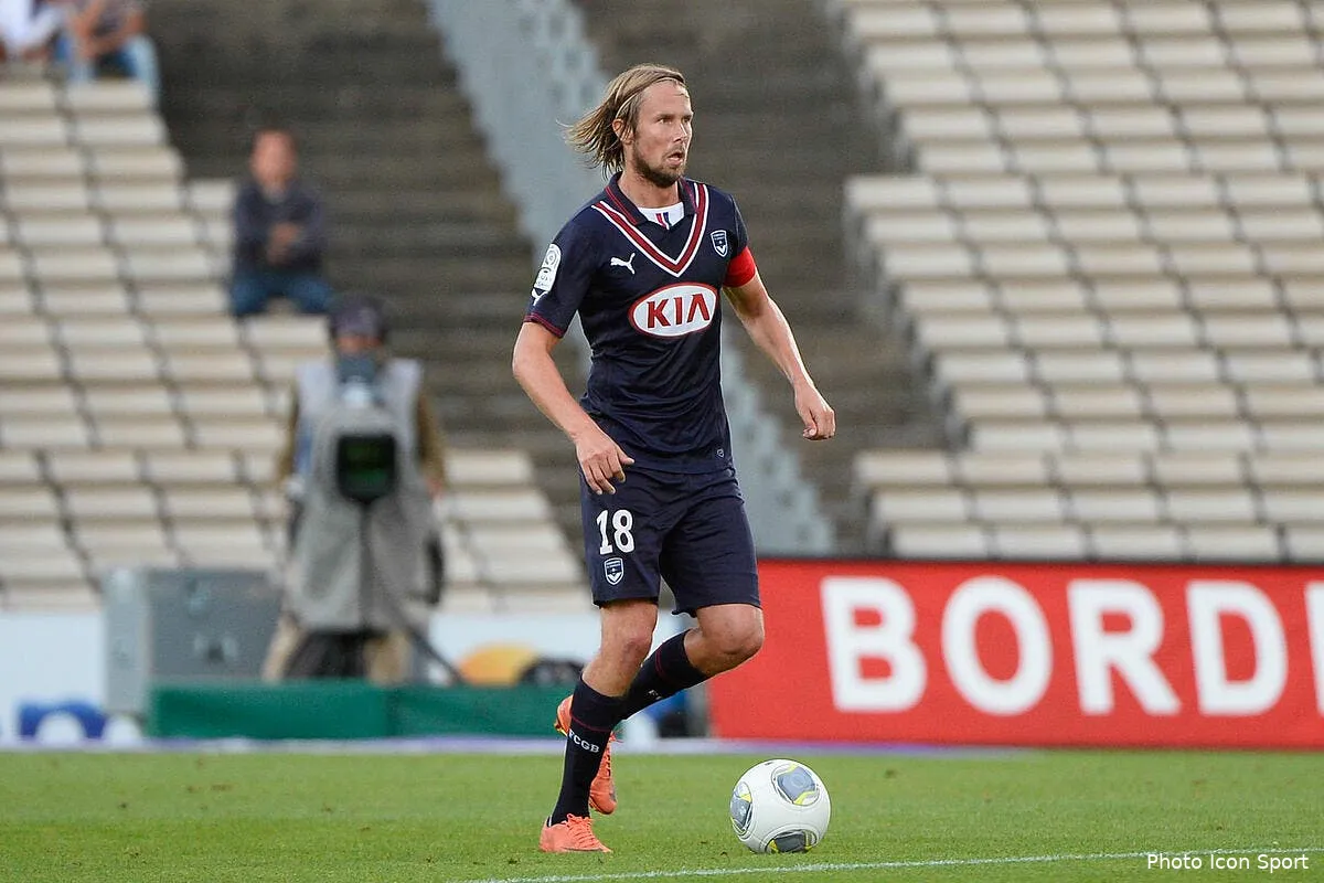 bordeaux va recuperer son capitaine plasil 183591