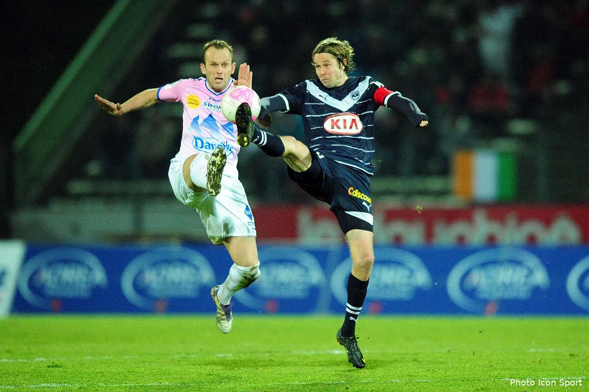 bordeaux veut depoussierer sa vitrine de trophees iconsport jpt 290112 71 4558327