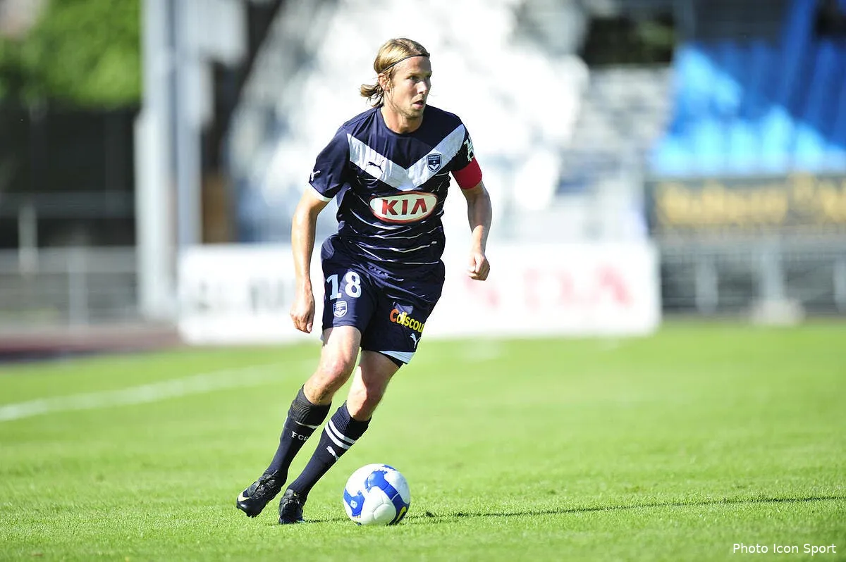 bordeaux veut montrer ses muscles a la maison iconsport noe 200711 313 4222801