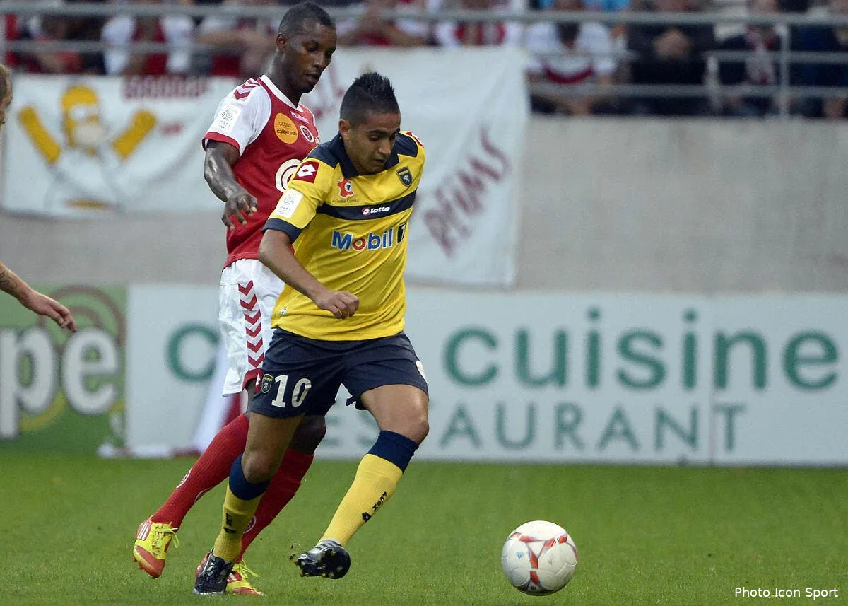 boudebouz se dit victime d une minorite d abrutis iconsport por 250812 20 2739787